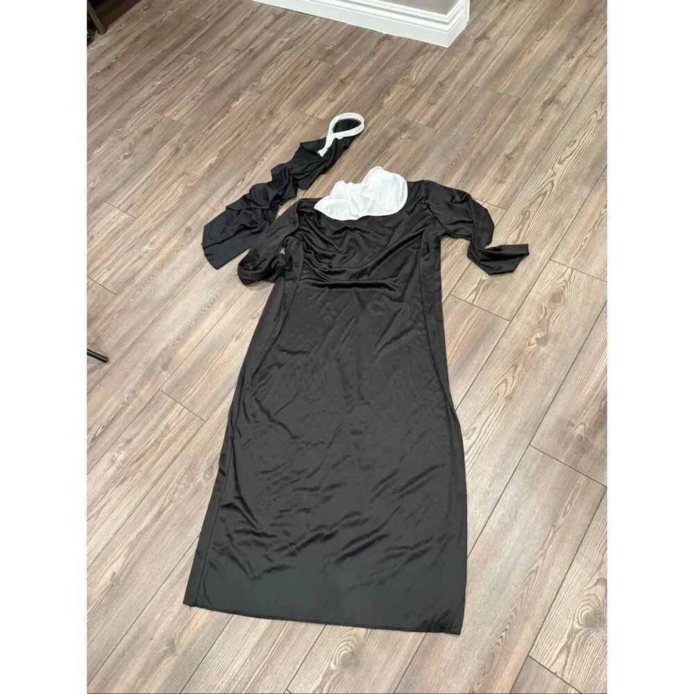 Women’s Nun Costume OSFM - Picture 3 of 3